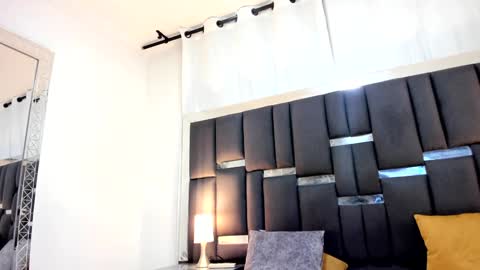 tali  online show from February 5, 2025, 9:07 pm