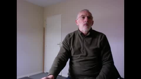 Jack Pierrot online show from December 25, 2024, 1:51 pm