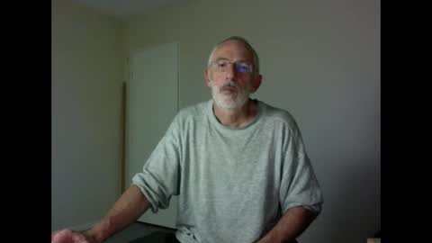 Snapshot of taliesin4321 chatting on September 15, 2025, 7:03 pm Jack Pierrot online show from September 15, 2025, 7:03 pm