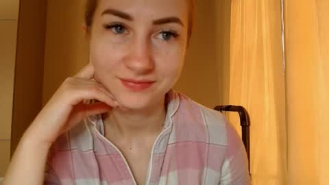  Kira  online show from January 8, 2025, 7:34 am