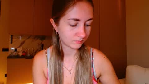  Kira  online show from November 28, 2025, 6:16 am