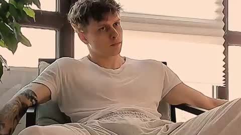 Colin online show from July 7, 2026, 4:59 am