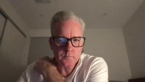 Snapshot of tallandfit000 chatting on January 19, 2025, 1:44 pm tallandfit000 online show from January 19, 2025, 1:44 pm