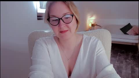 tallinnlove online show from June 1, 2026, 10:50 am