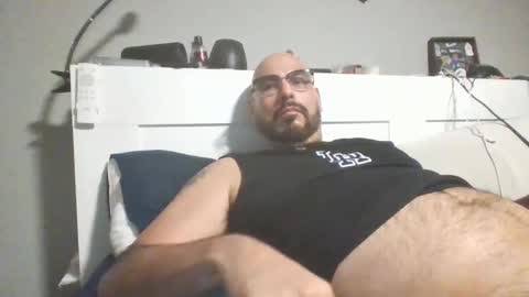 talllatino310 online show from October 8, 2025, 5:38 am