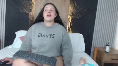 T AMARA online show from February 4, 2026, 7:09 pm