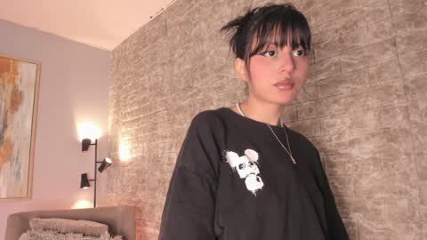 Tami  online show from February 3, 2025, 12:25 pm