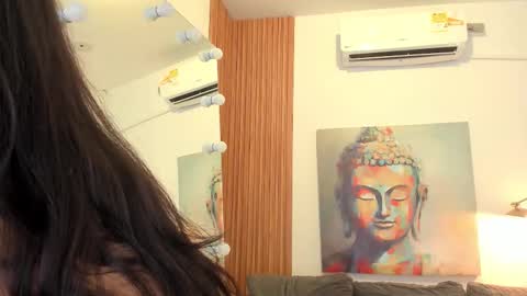 Tami  online show from October 27, 2025, 12:09 pm