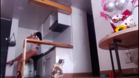 Snapshot of tamara_daniels chatting on October 4, 2025, 9:24 pm Tamara online show from October 4, 2025, 9:24 pm