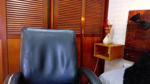 Snapshot of tamara_sanz1 chatting on September 30, 2025, 9:58 am    online show from September 30, 2025, 9:58 am