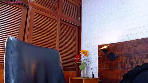 Snapshot of tamara_sanz1 chatting on November 2, 2025, 11:12 am    online show from November 2, 2025, 11:12 am