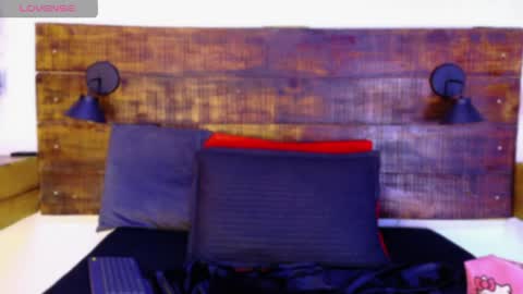 Snapshot of tamara_sanz1 chatting on April 10, 2026, 10:20 am online show from April 10, 2026, 10:20 am