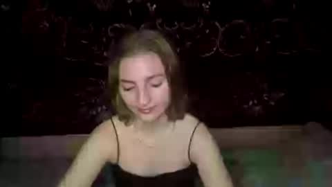 Snapshot of tamarjurgenson chatting on March 31, 2026, 5:57 pm Tamara online show from March 31, 2026, 5:57 pm