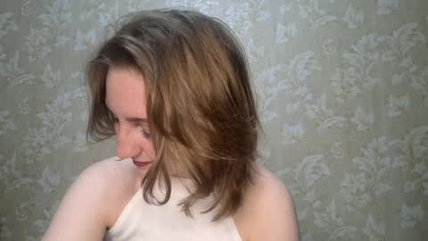 Snapshot of tamarjurgenson chatting on April 8, 2026, 4:51 pm Tamara online show from April 8, 2026, 4:51 pm