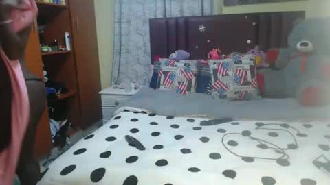 Snapshot of tamela_1 chatting on February 24, 2026, 3:15 am tamela online show from February 24, 2026, 3:15 am