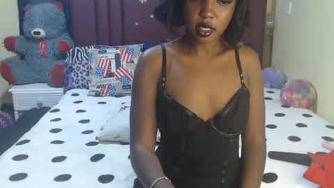 Snapshot of tamela_1 chatting on July 22, 2026, 5:32 am tamela online show from July 22, 2026, 5:32 am