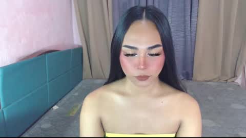 tamera_cummer0969 online show from March 10, 2026, 3:28 pm