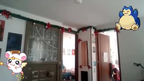 Snapshot of tami_chan_hs chatting on December 4, 2025, 4:27 pm Tami online show from December 4, 2025, 4:27 pm