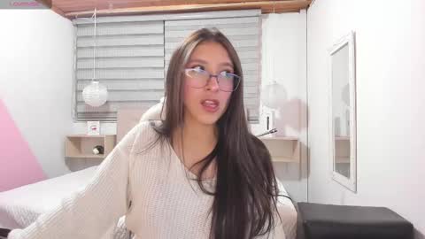 TAMMY  online show from February 18, 2025, 4:26 am