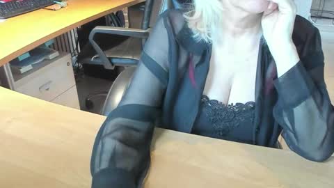 Snapshot of tammy4camfun chatting on February 22, 2026, 12:36 pm Tammy online show from February 22, 2026, 12:36 pm