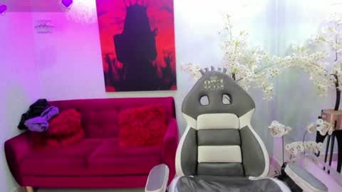 Tammy online show from June 18, 2026, 3:29 am