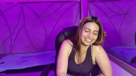 Snapshot of tammysmilee chatting on November 25, 2025, 4:45 am Tammy online show from November 25, 2025, 4:45 am