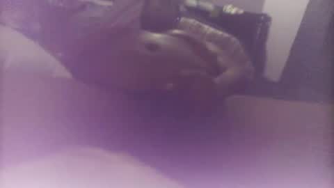 tampakush83 online show from March 25, 2026, 5:13 am