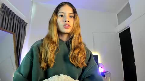 Snapshot of tamy_edwards chatting on October 12, 2025, 12:15 pm Tamy  online show from October 12, 2025, 12:15 pm