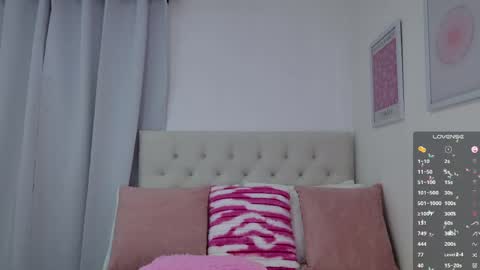 tamy sweet01 online show from April 24, 2026, 2:03 am