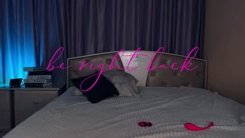Leila night Mia day online show from February 4, 2025, 1:16 pm
