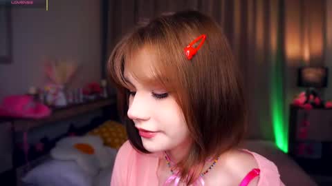 Leila night Mia day online show from March 5, 2025, 7:49 pm