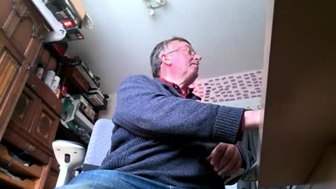 Snapshot of taneyone chatting on April 20, 2026, 10:51 am taneyone online show from April 20, 2026, 10:51 am