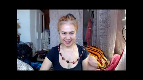 Milena online show from December 5, 2024, 6:21 am