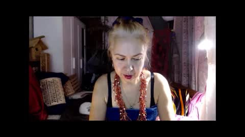 Milena online show from December 3, 2025, 2:19 am