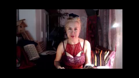 Milena online show from December 3, 2025, 2:48 pm