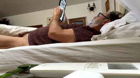 Dominique online show from January 9, 2025, 8:03 am