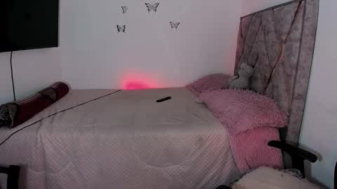 Tania online show from November 28, 2025, 9:56 am