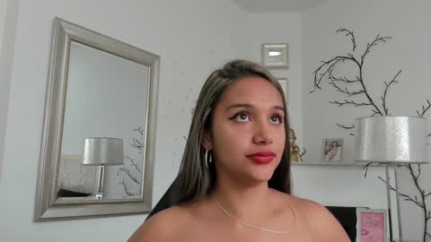 TaniaCarter online show from February 4, 2025, 8:59 pm