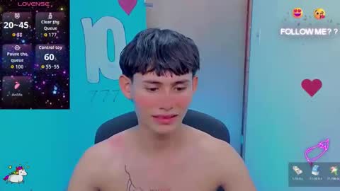 Snapshot of tanjiro_cute chatting on June 3, 2026, 1:19 am Andres online show from June 3, 2026, 1:19 am