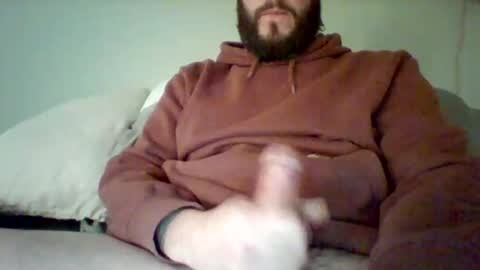 Snapshot of tanlines85 chatting on February 14, 2025, 10:04 pm Help Me Edge online show from February 14, 2025, 10:04 pm