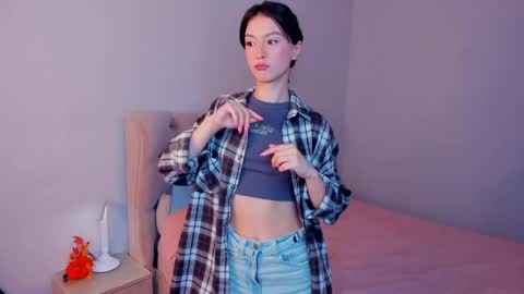 Snapshot of tannaschoeneck chatting on April 13, 2026, 8:31 am Anna online show from April 13, 2026, 8:31 am