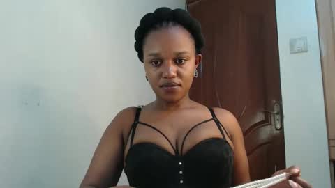 Snapshot of tannia004 chatting on April 7, 2026, 1:11 pm tania online show from April 7, 2026, 1:11 pm
