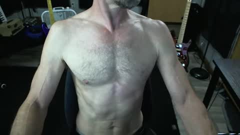 tansamia_123 online show from October 2, 2025, 1:18 pm
