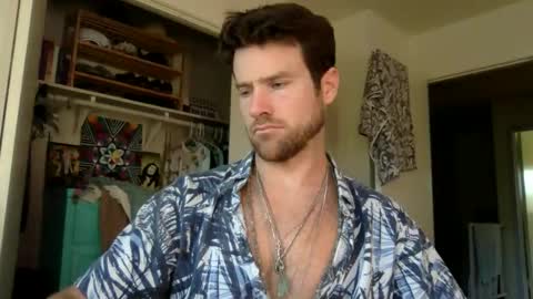 Dr. Love online show from June 10, 2026, 12:44 am