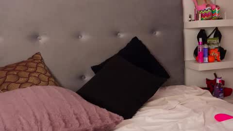 Tania online show from December 18, 2025, 6:30 am