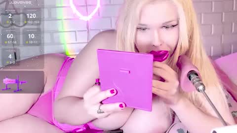 Tanyangel online show from January 11, 2026, 4:17 am