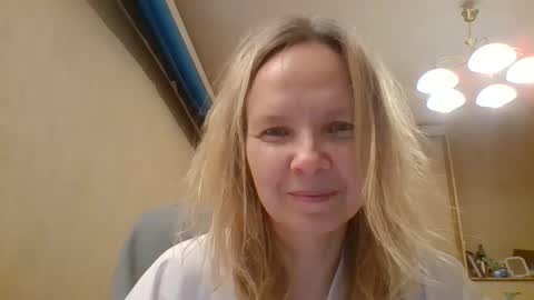 tanystar online show from November 26, 2025, 1:45 pm