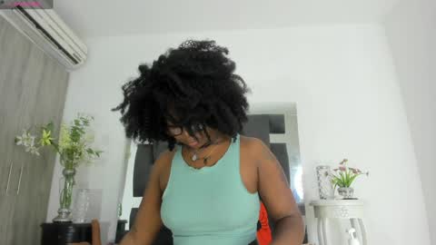 Snapshot of tanyyaa chatting on December 30, 2024, 12:52 pm Tanya online show from December 30, 2024, 12:52 pm