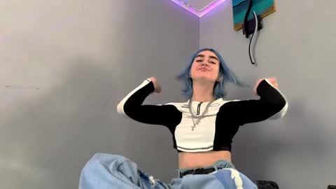 Snapshot of tarahdilliner chatting on March 1, 2026, 11:12 am Sarah online show from March 1, 2026, 11:12 am