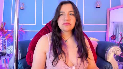 Snapshot of tarataylorr chatting on March 21, 2026, 8:19 am Tara online show from March 21, 2026, 8:19 am